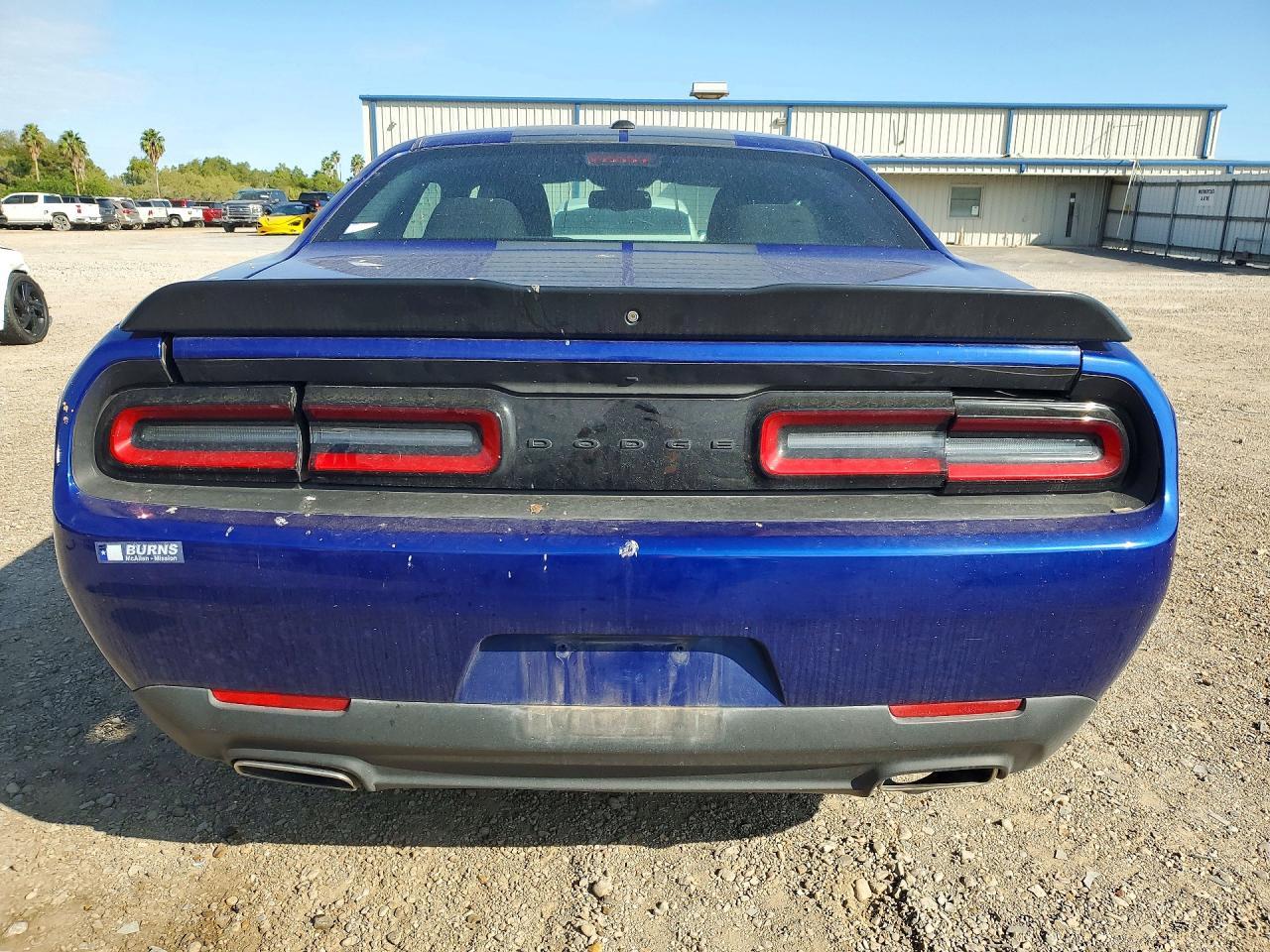 2022 Dodge Challenger Sxt - zdjęcie 6