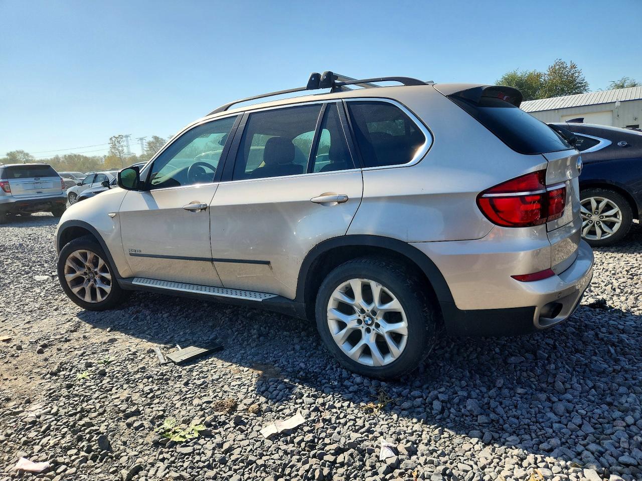 2013 BMW X5 xDrive35I - zdjęcie 2