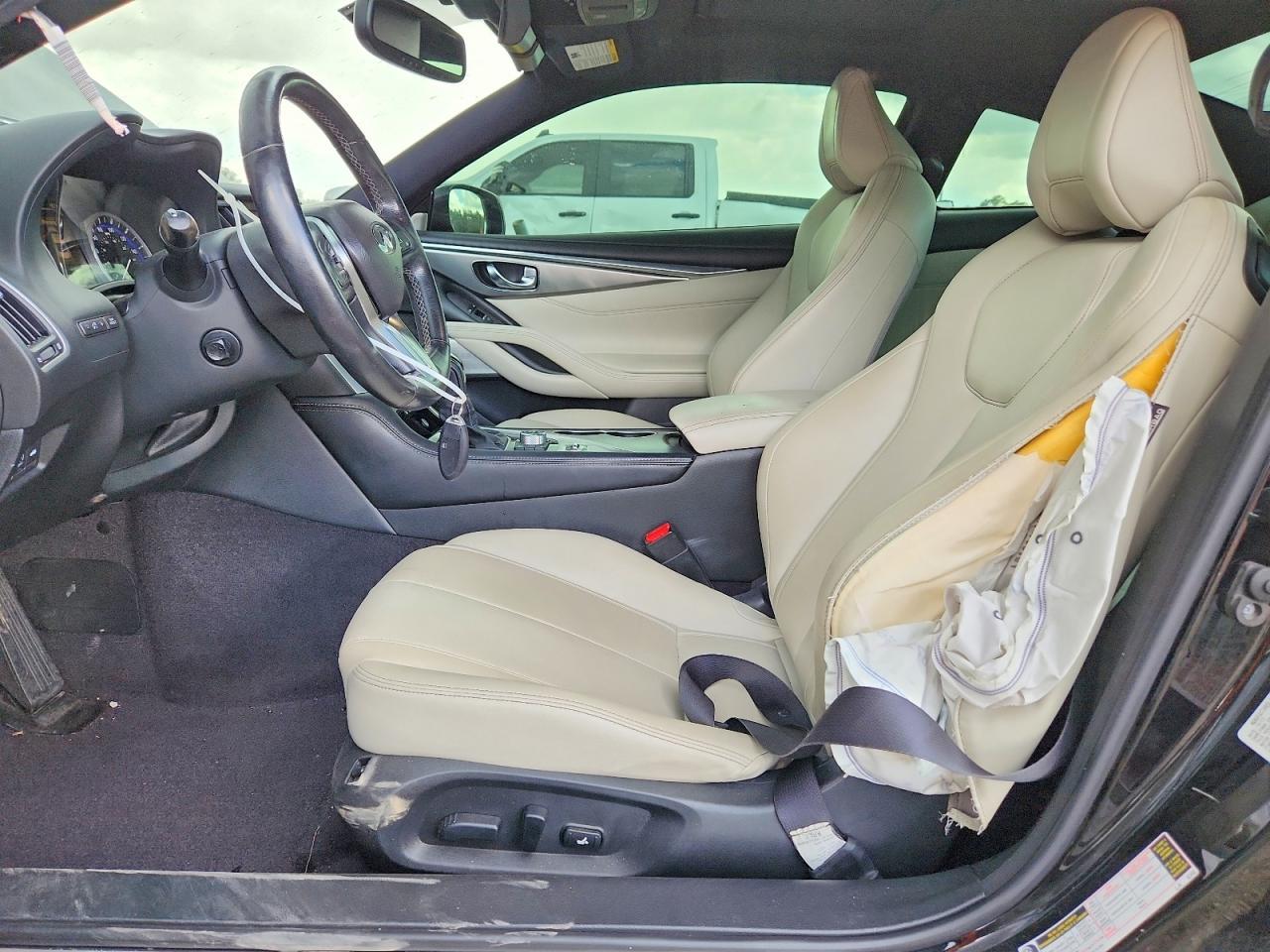 2018 Infiniti Q60 2.0T Luxe - zdjęcie 7