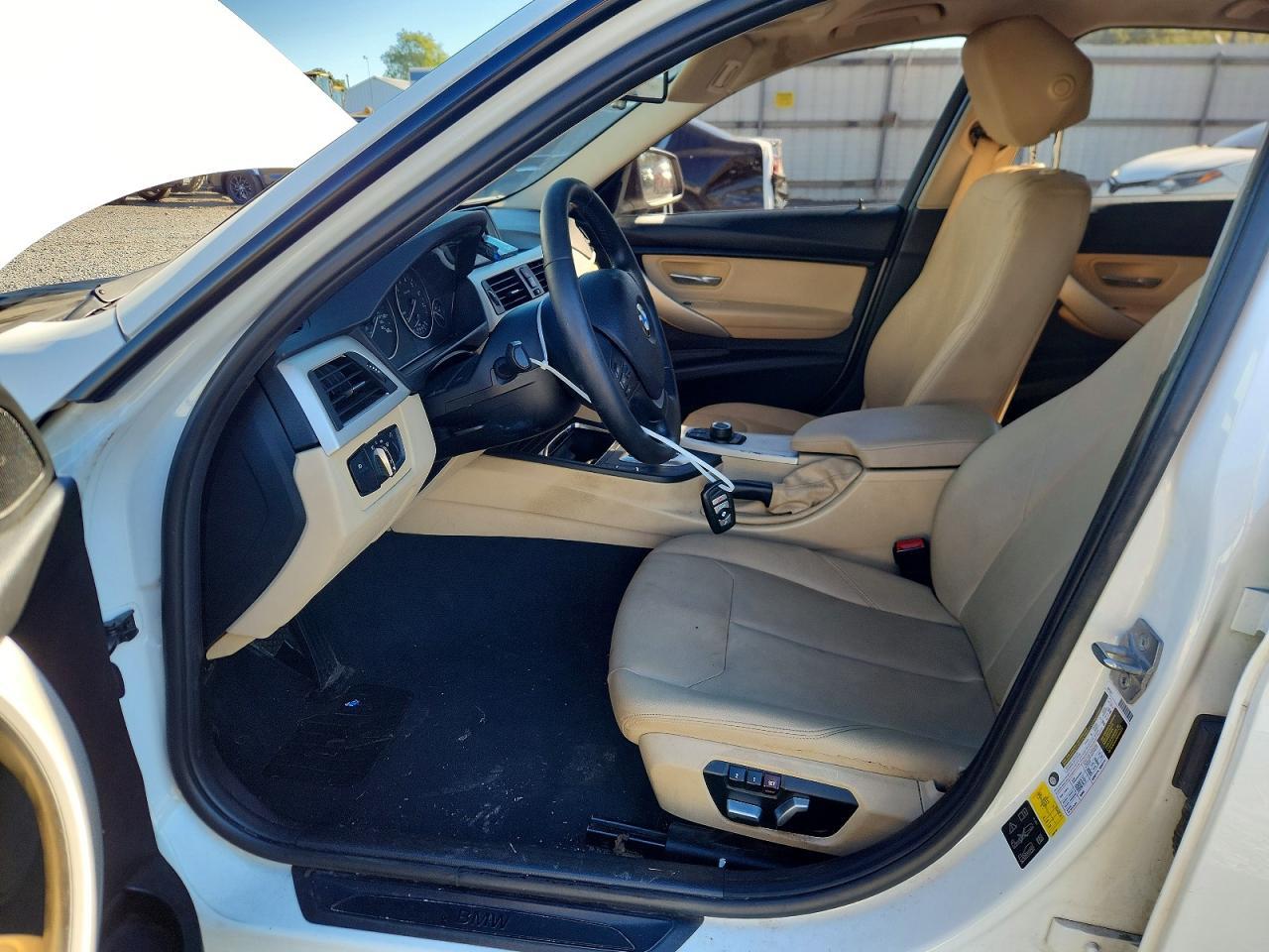 2018 BMW Seria 3 320i - zdjęcie 7