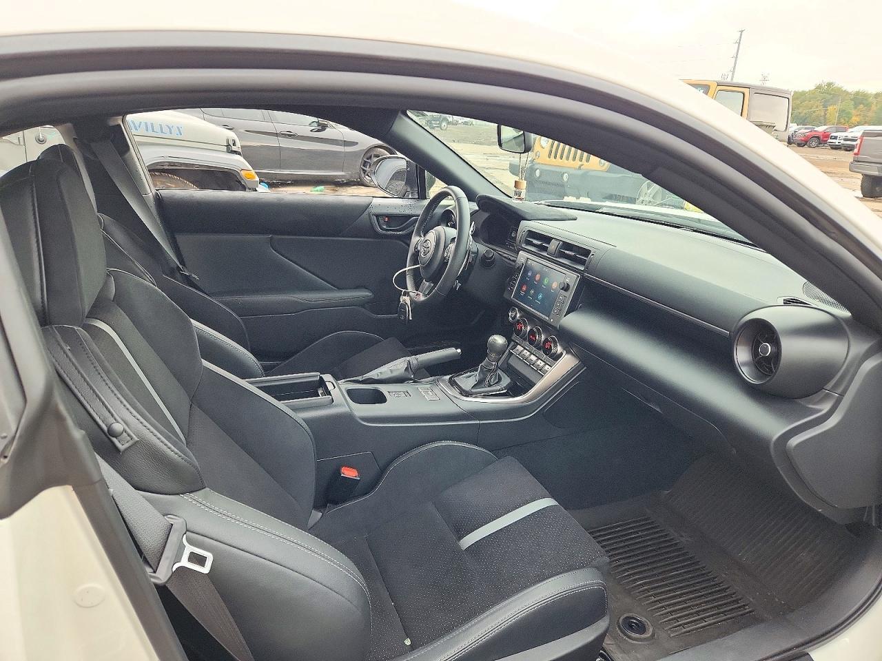 2025 Toyota Gr86 Premium - zdjęcie 10