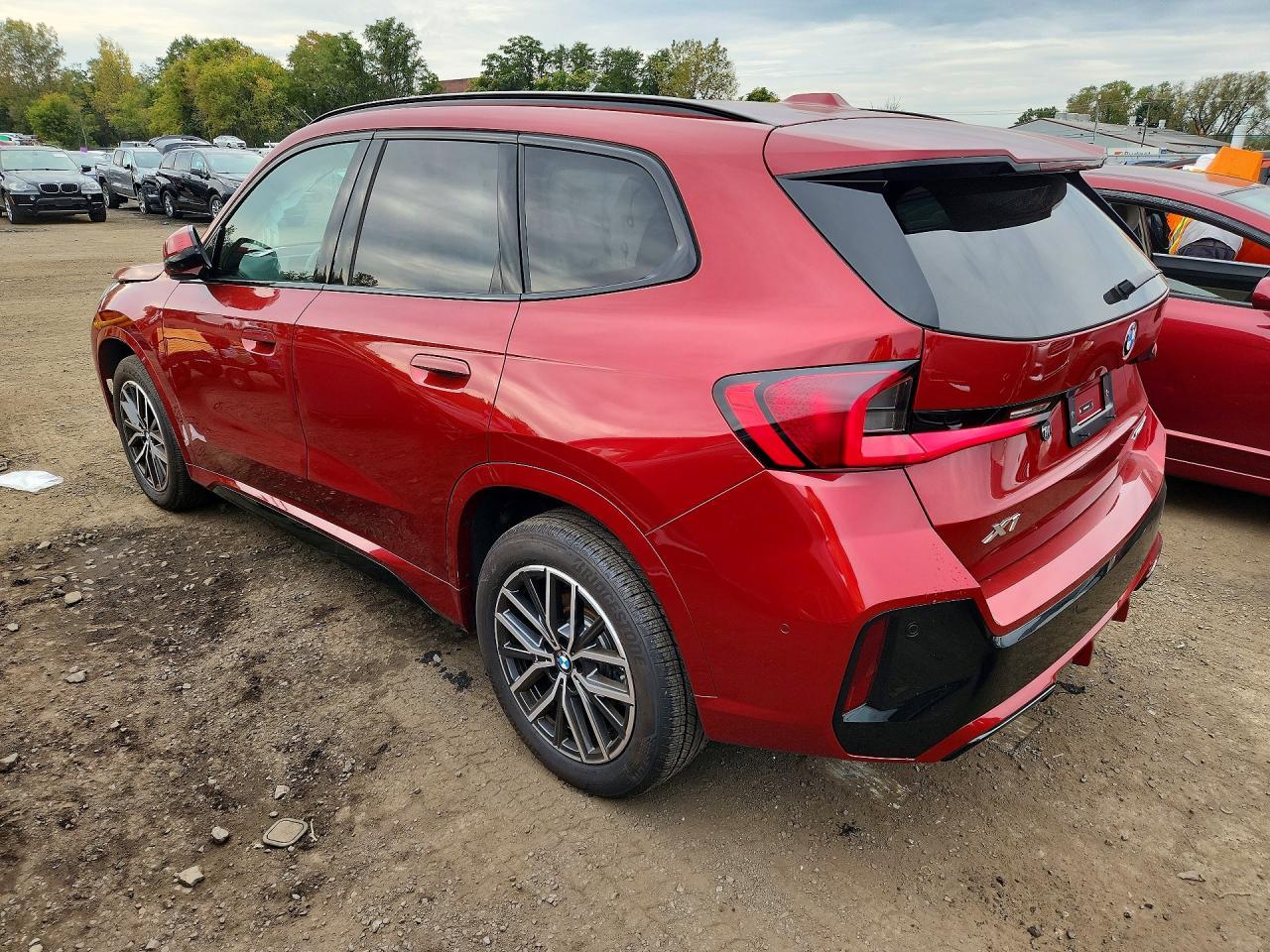 2026 BMW X1 xDrive28I - zdjęcie 2