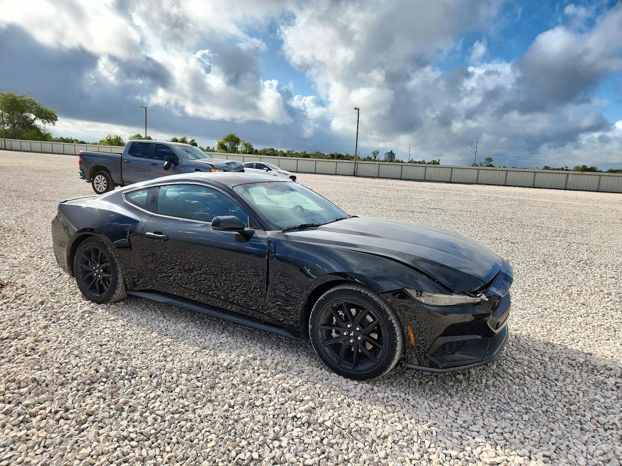 2026 Ford Mustang - zdjęcie 4
