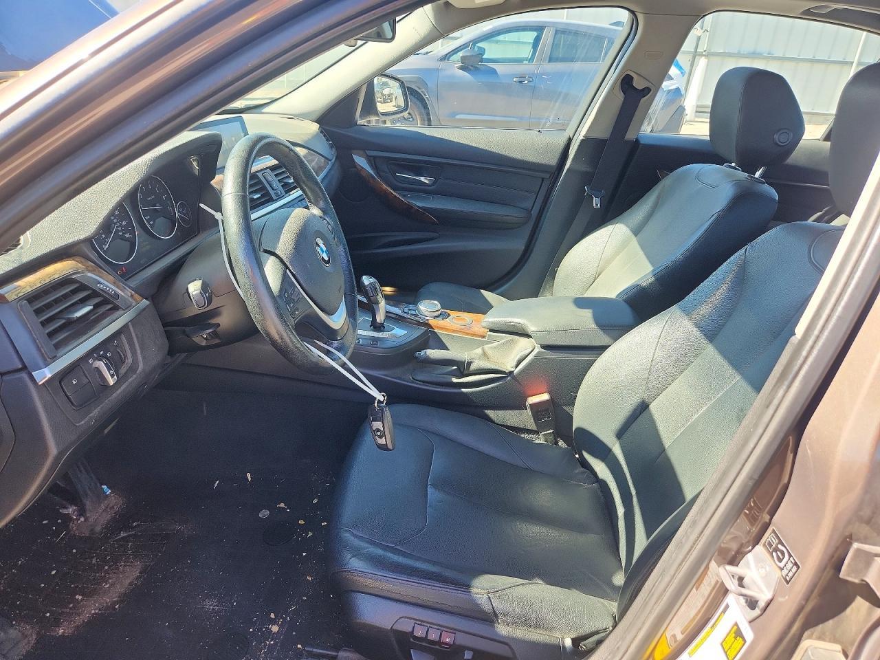 2014 BMW Seria 3 328i - zdjęcie 7