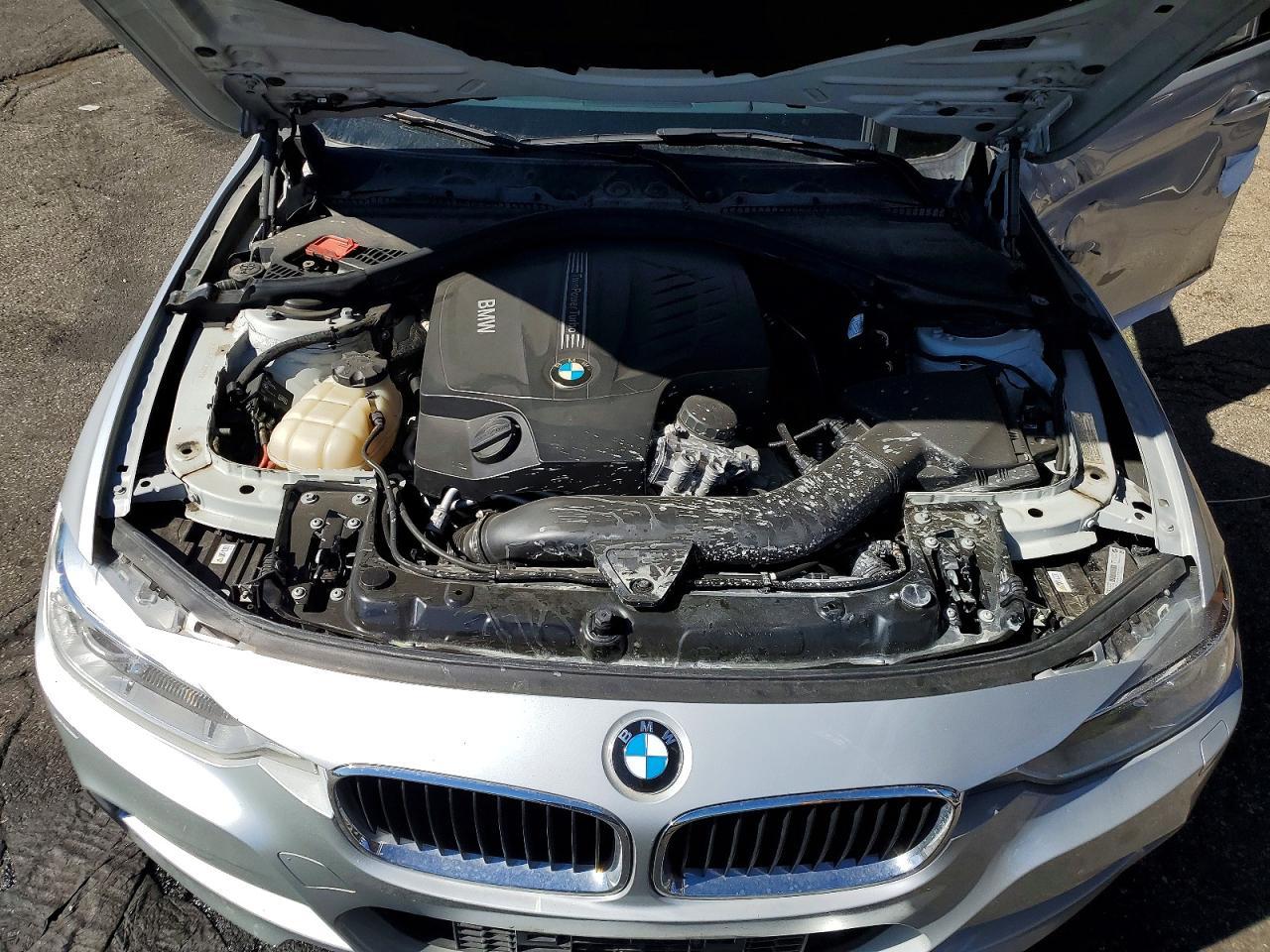 2014 BMW Seria 3 335i - zdjęcie 11