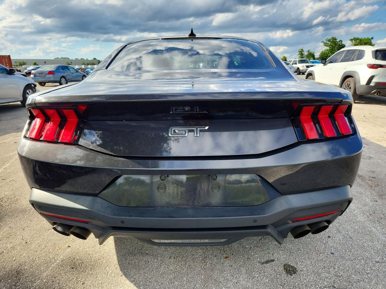 2024 Ford Mustang Gt - zdjęcie 6