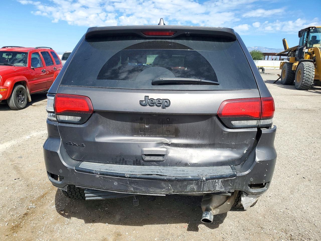 2017 Jeep Grand Cherokee Laredo - zdjęcie 6