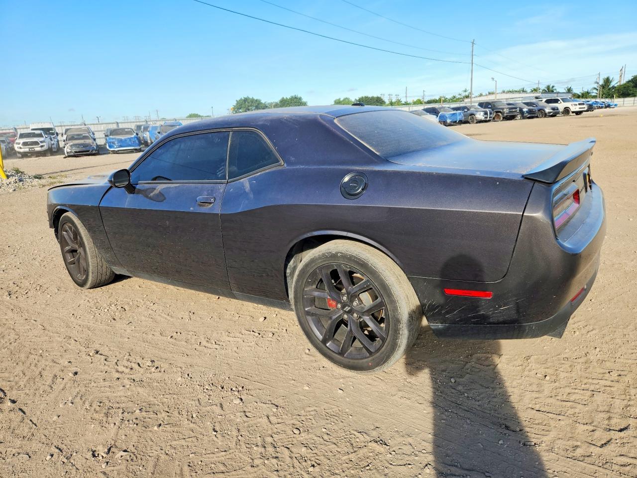 2020 Dodge Challenger Sxt - zdjęcie 2