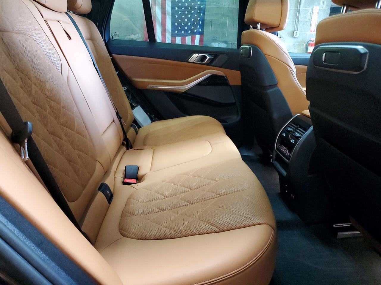 2025 BMW X5 xDrive40I - zdjęcie 11