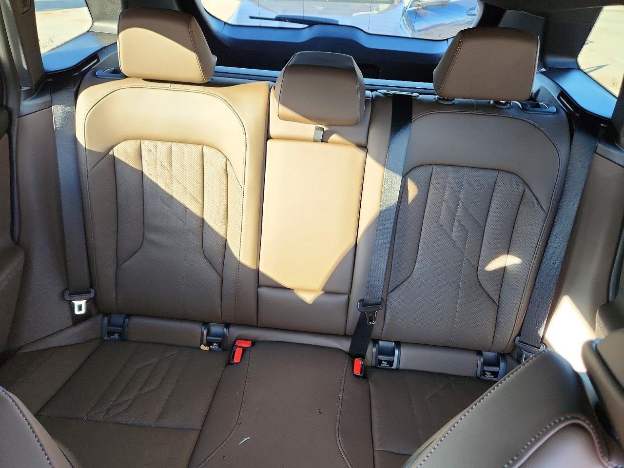 2026 BMW X3 30 xDrive - zdjęcie 10