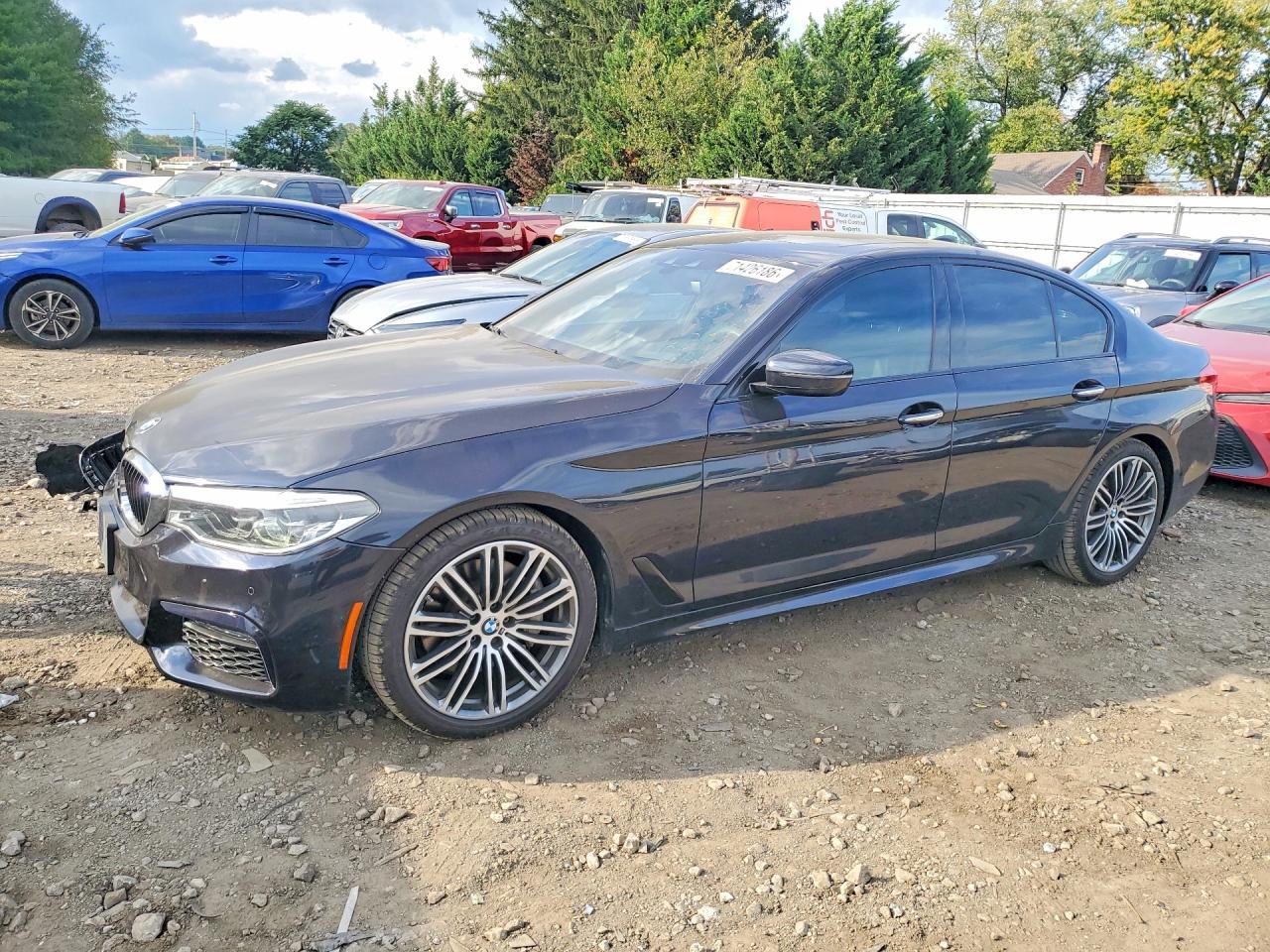 2018 BMW Seria 5 540i - zdjęcie główne