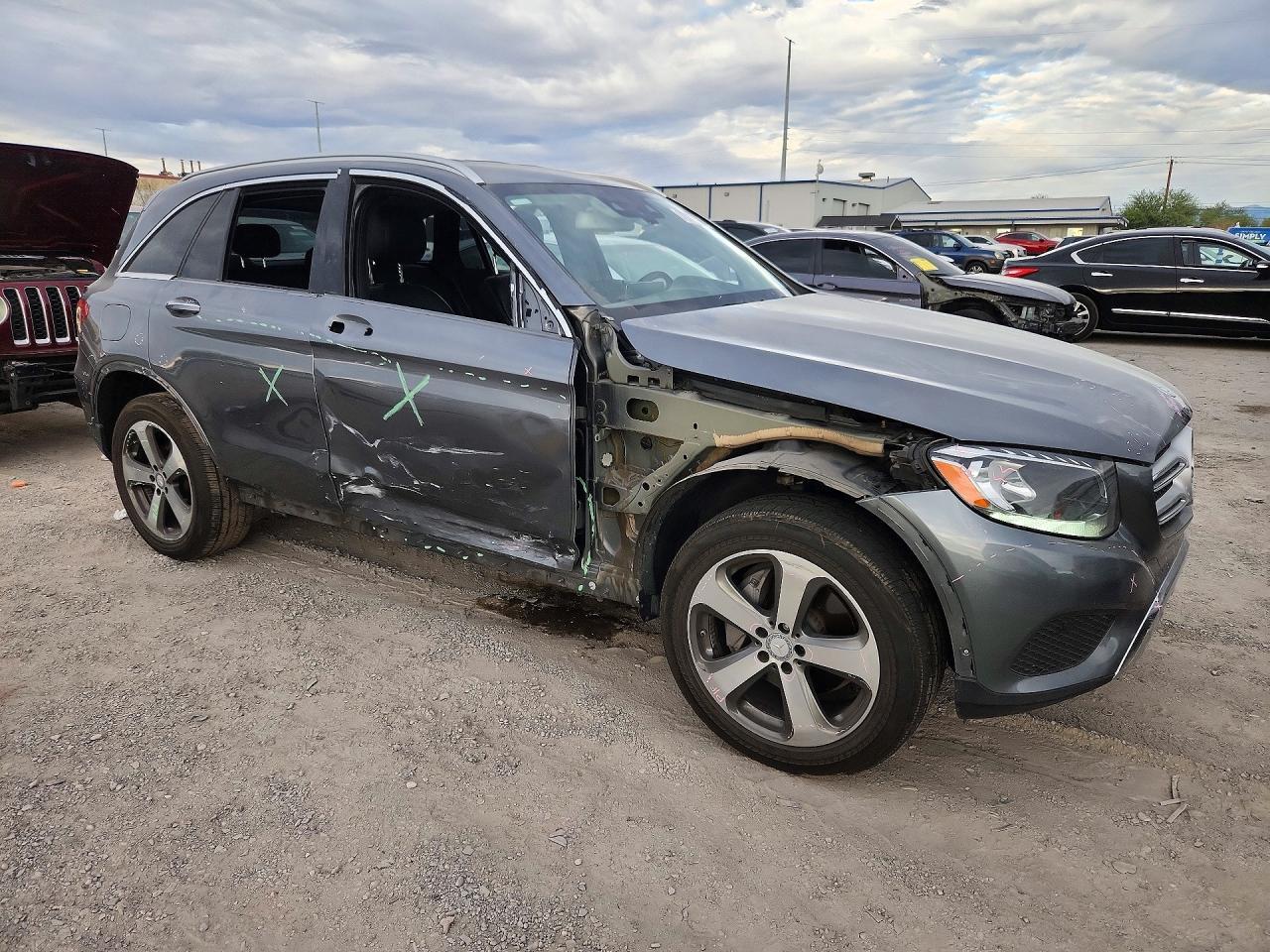 2016 Mercedes-Benz Glc 300 - zdjęcie 4