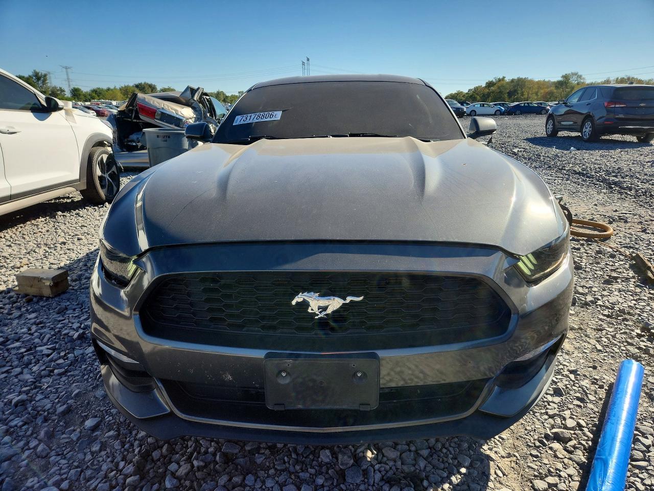 2016 Ford Mustang - zdjęcie 5