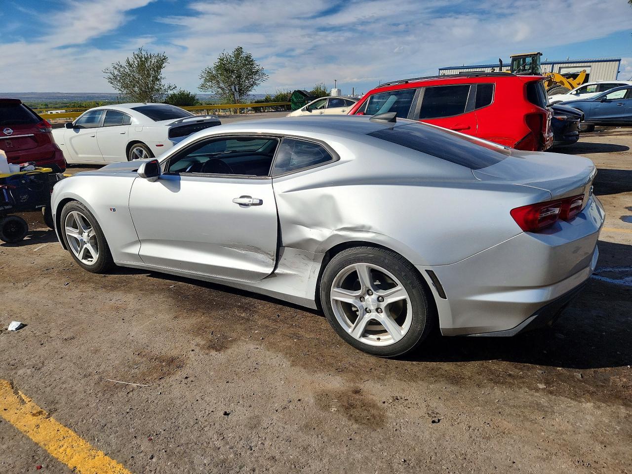 2019 Chevrolet Camaro Ls - zdjęcie 2