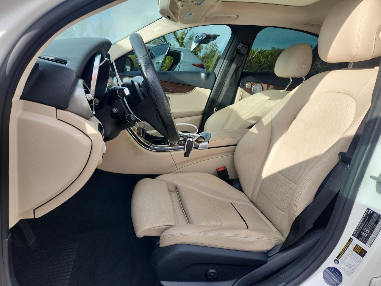 2017 Mercedes-Benz C 300 4Matic - zdjęcie 7
