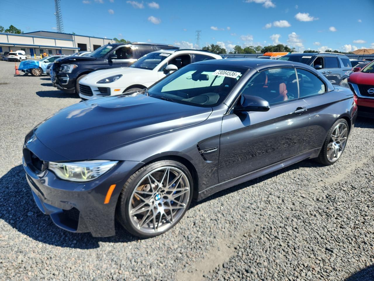 2020 BMW M4 - zdjęcie główne