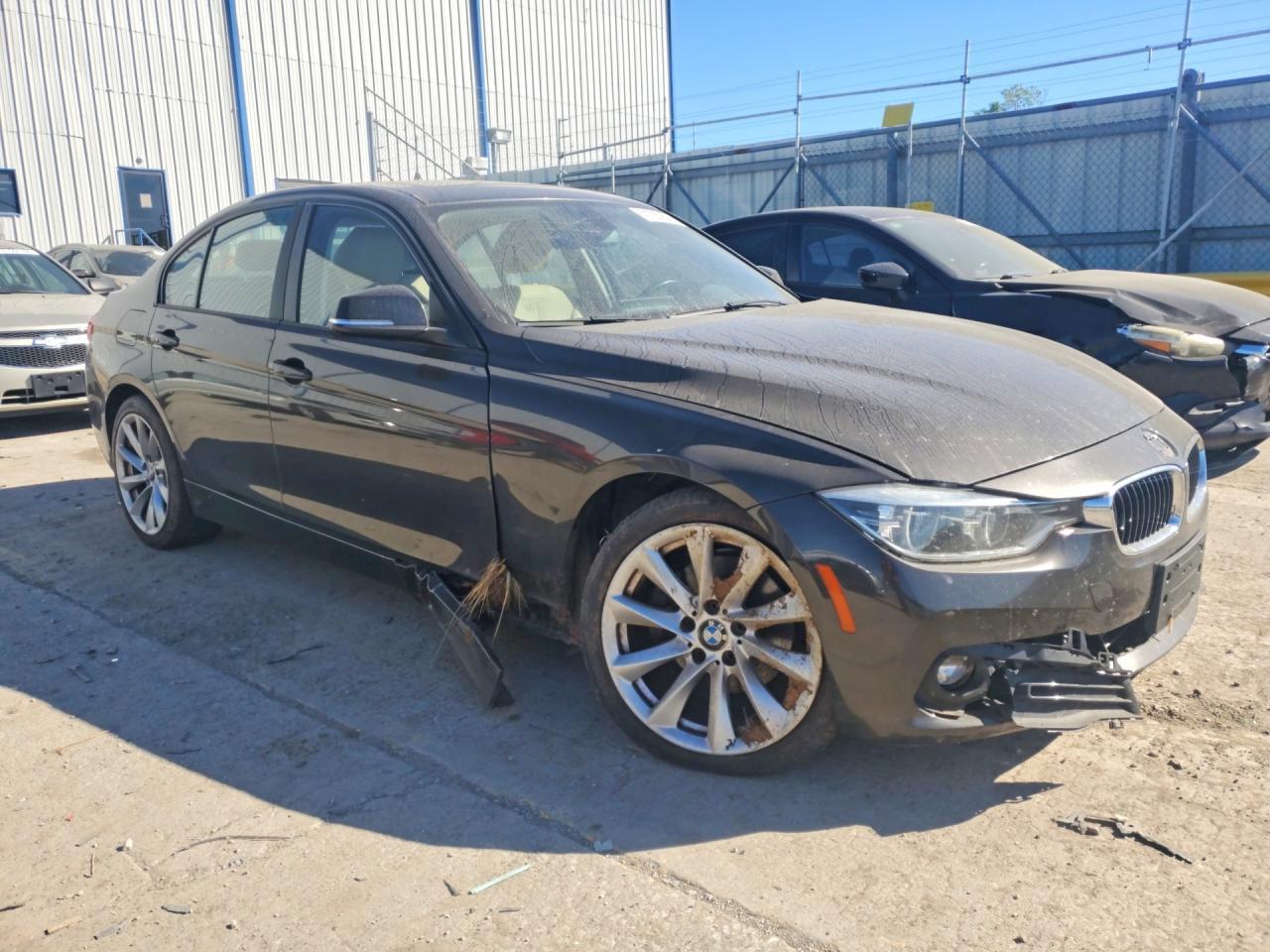2018 BMW Seria 3 320i - zdjęcie 4