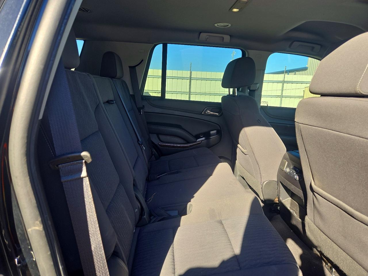 2020 Chevrolet Tahoe C1500 Ls - zdjęcie 11
