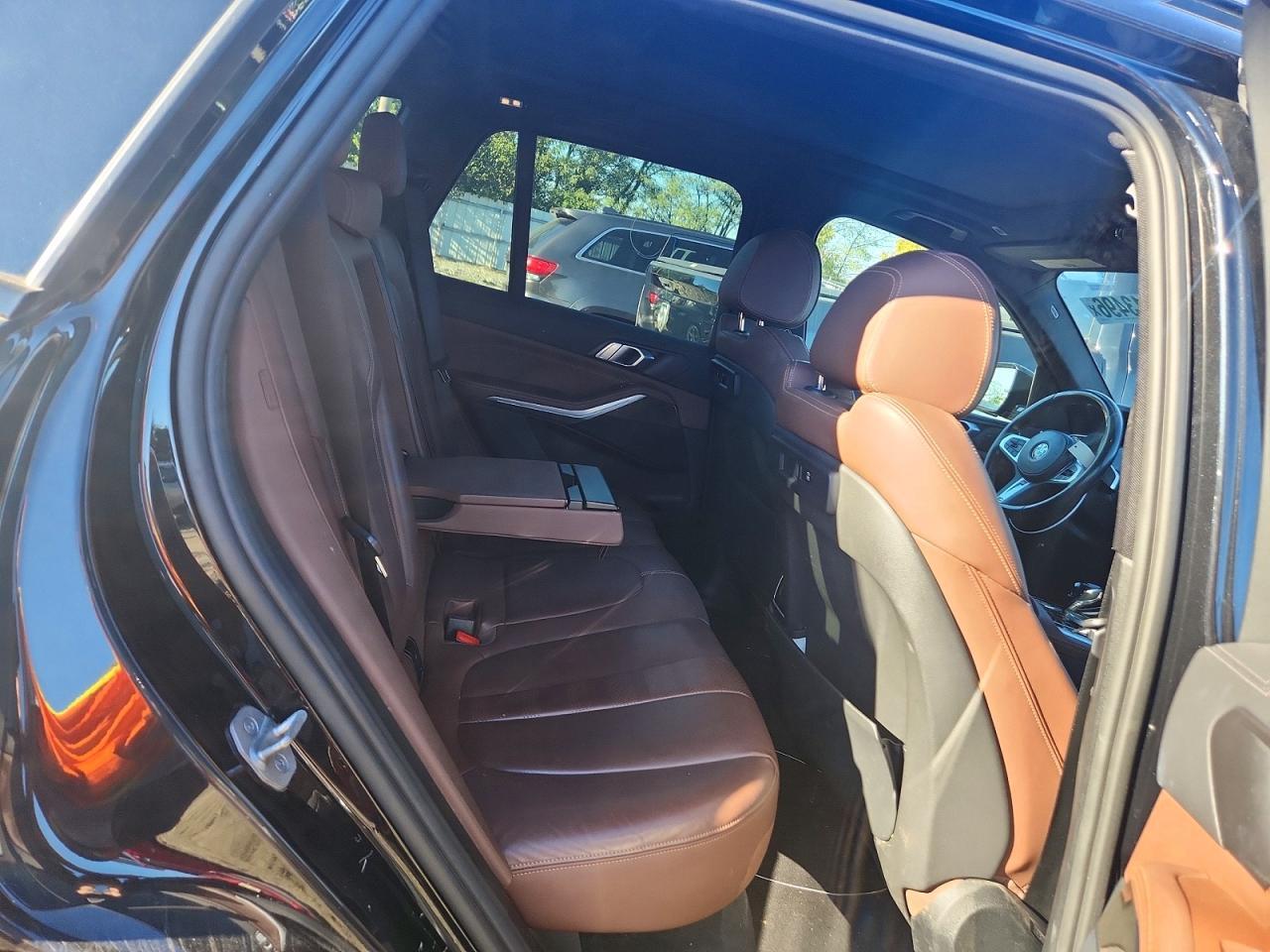 2022 BMW X5 xDrive40I - zdjęcie 11