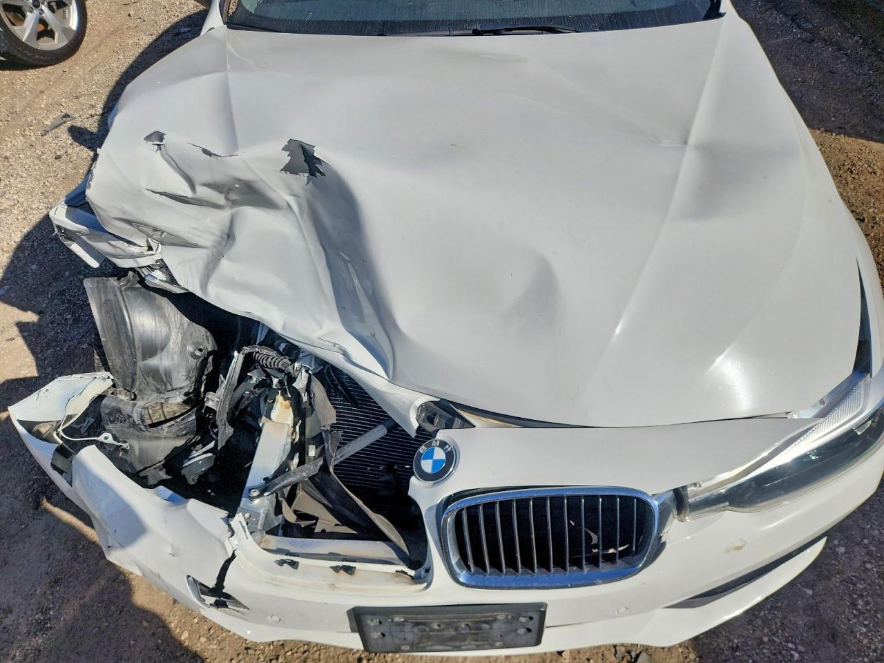 2017 BMW Seria 3 320i - zdjęcie 11