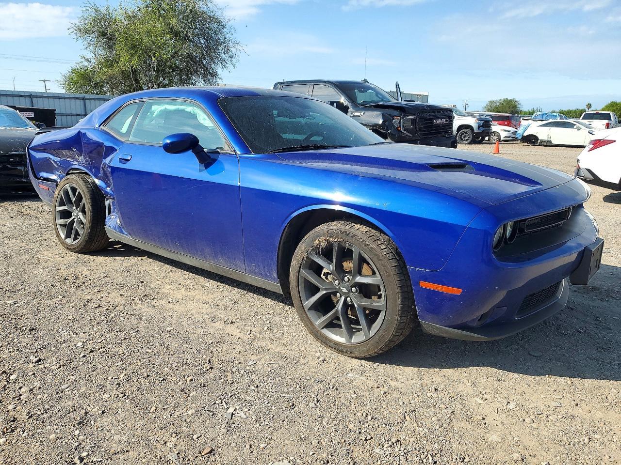 2022 Dodge Challenger Sxt - zdjęcie 4