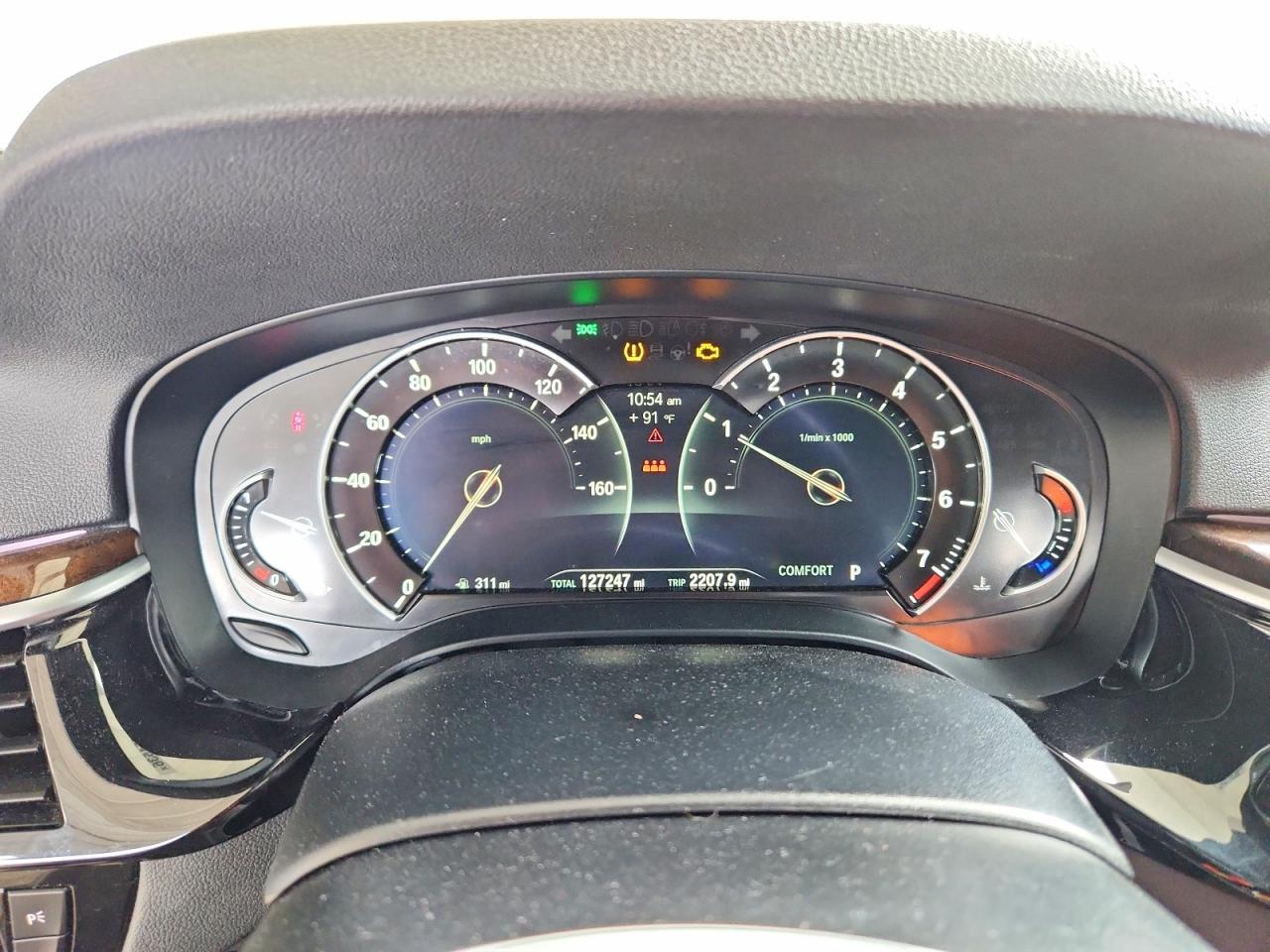 2019 BMW Seria 5 530i - zdjęcie 9