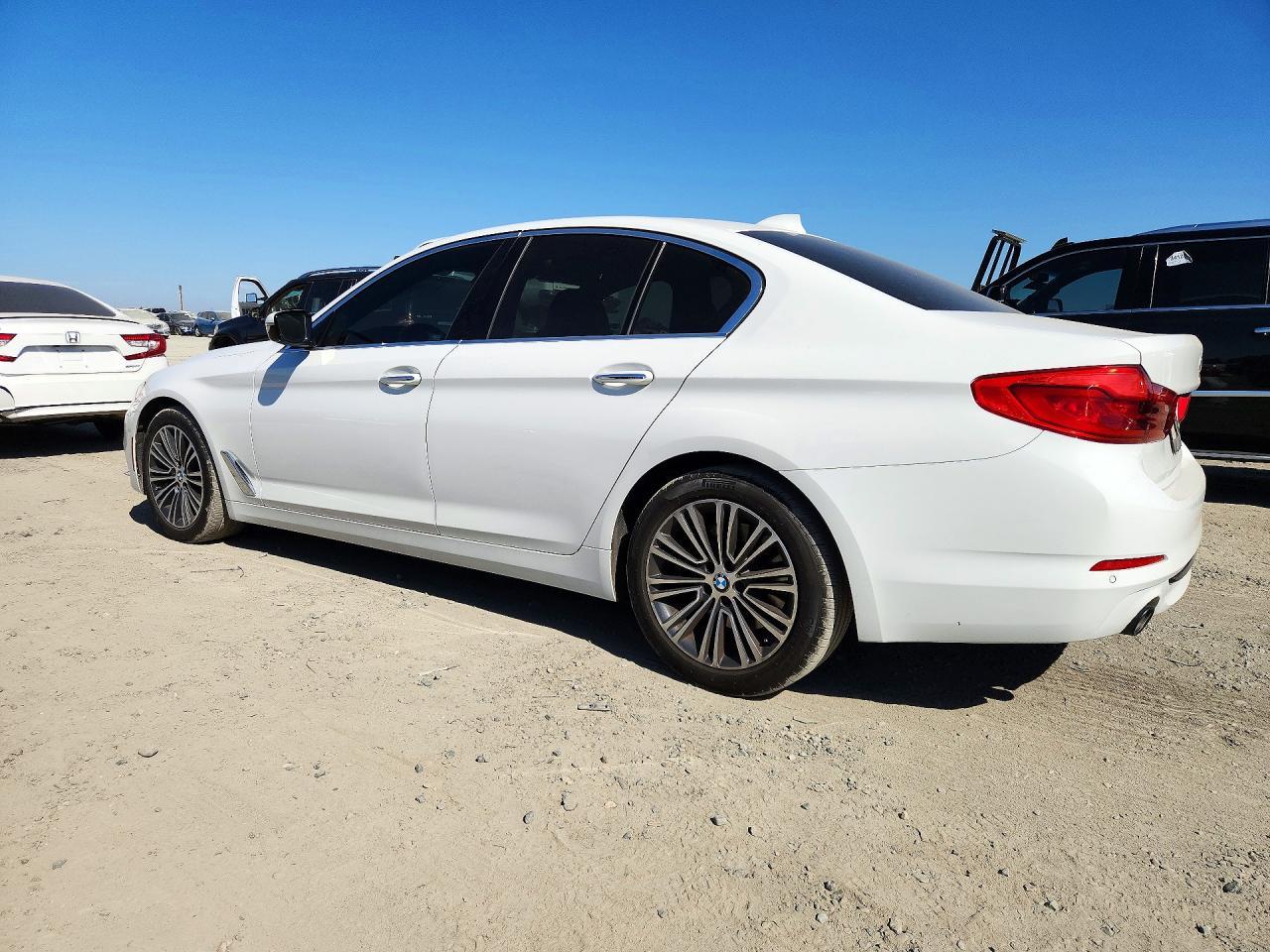 2017 BMW 530 I - zdjęcie 2