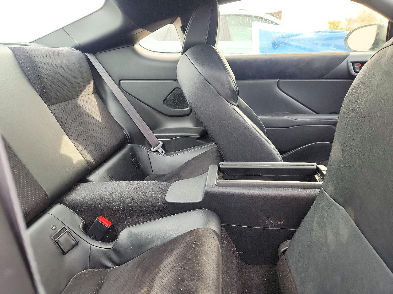 2024 Toyota Gr 86 Premium - zdjęcie 10