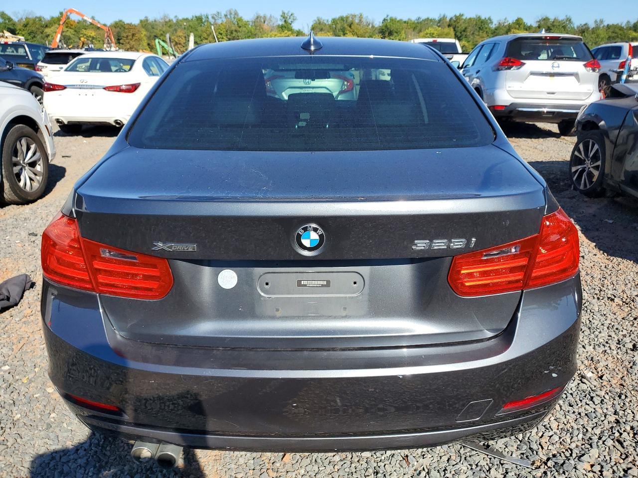 2014 BMW Seria 3 328i - zdjęcie 6