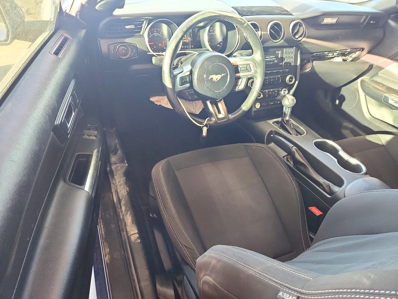 2018 Ford Mustang - zdjęcie 8