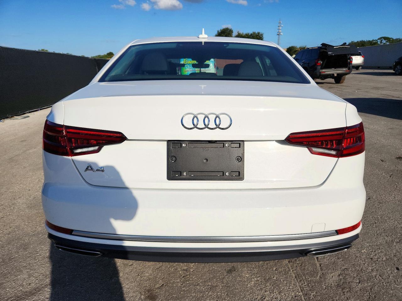 2019 Audi A4 Premium - zdjęcie 6