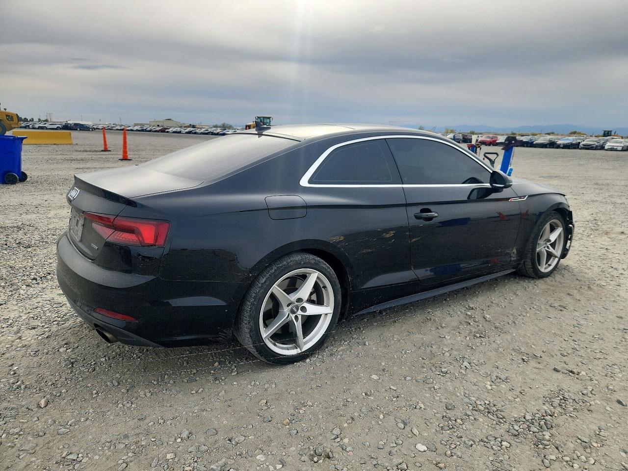 2019 Audi A5 Premium Plus - zdjęcie 3