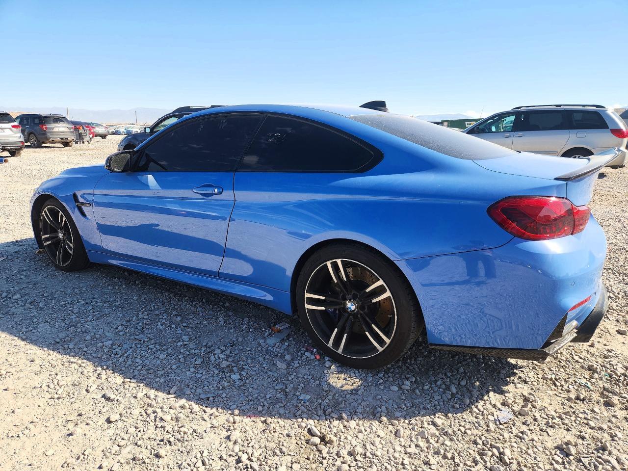2015 BMW M4 - zdjęcie 2