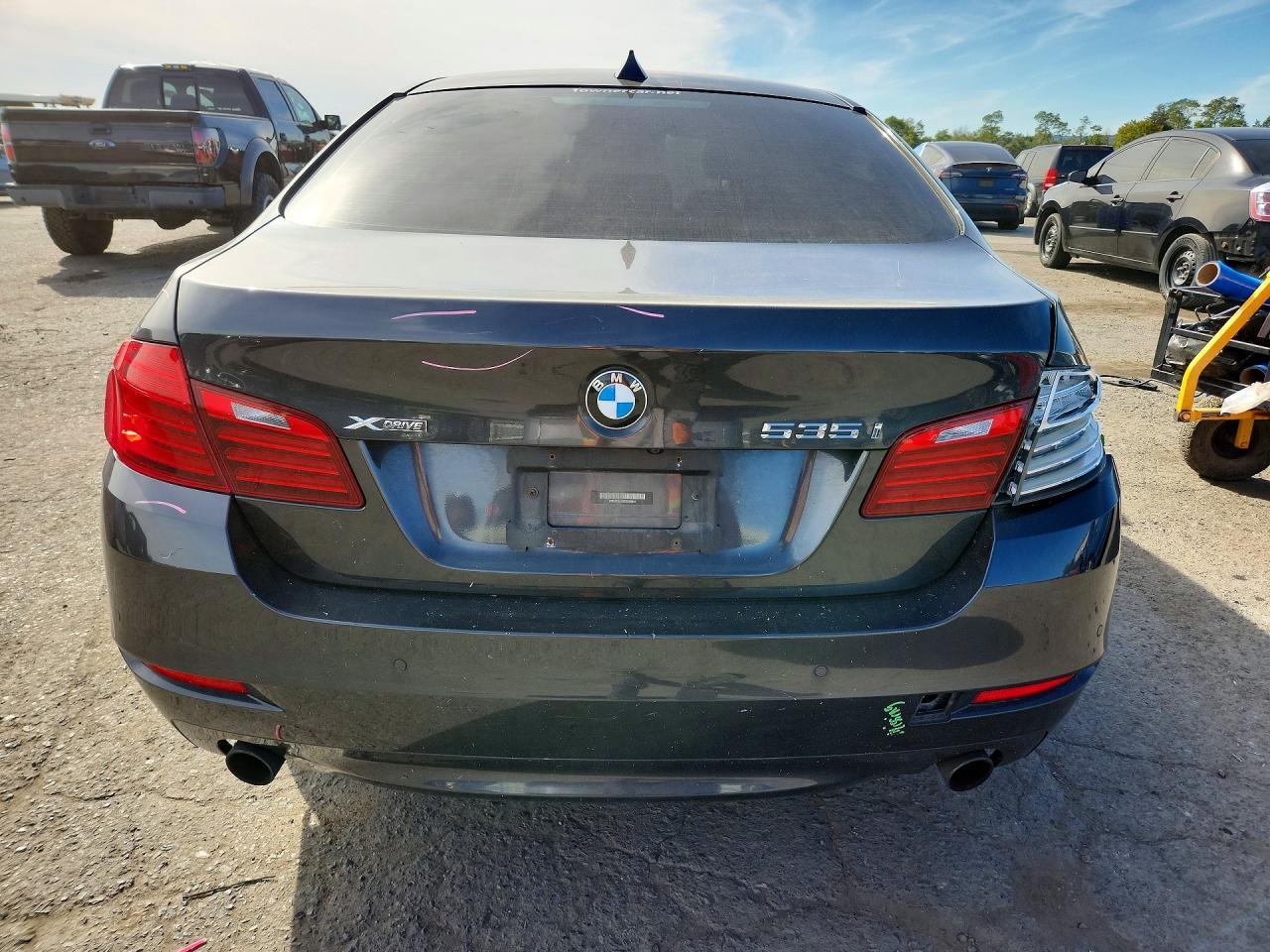 2014 BMW Seria 5 535i - zdjęcie 6