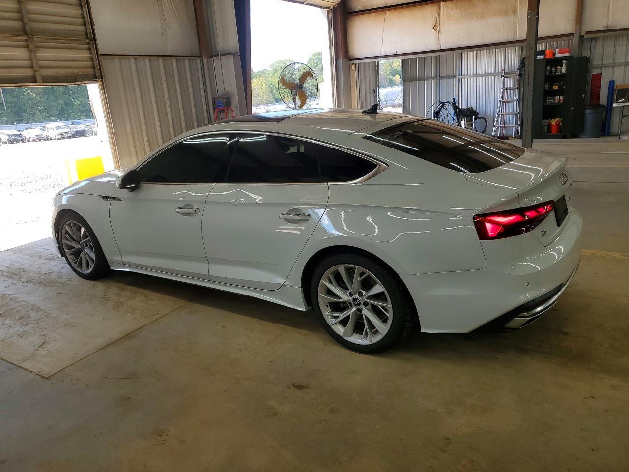 2021 Audi A5 Premium Plus 40 - zdjęcie 2