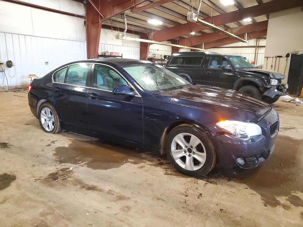 2013 BMW 528 Xi - zdjęcie 4