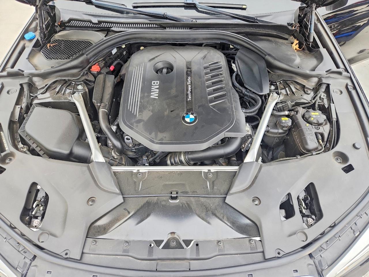 2019 BMW 540 I - zdjęcie 11