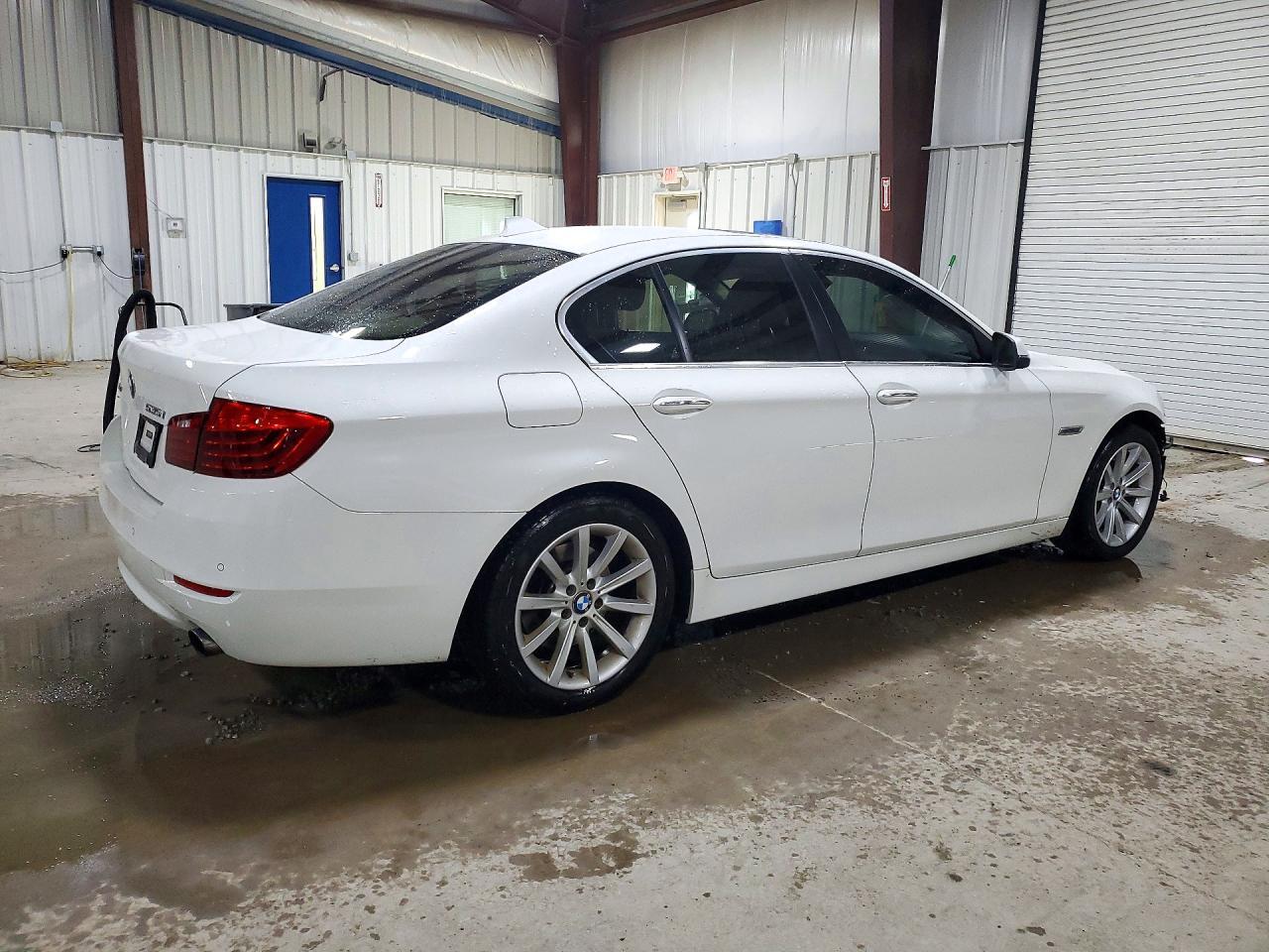2015 BMW Seria 5 535i - zdjęcie 3