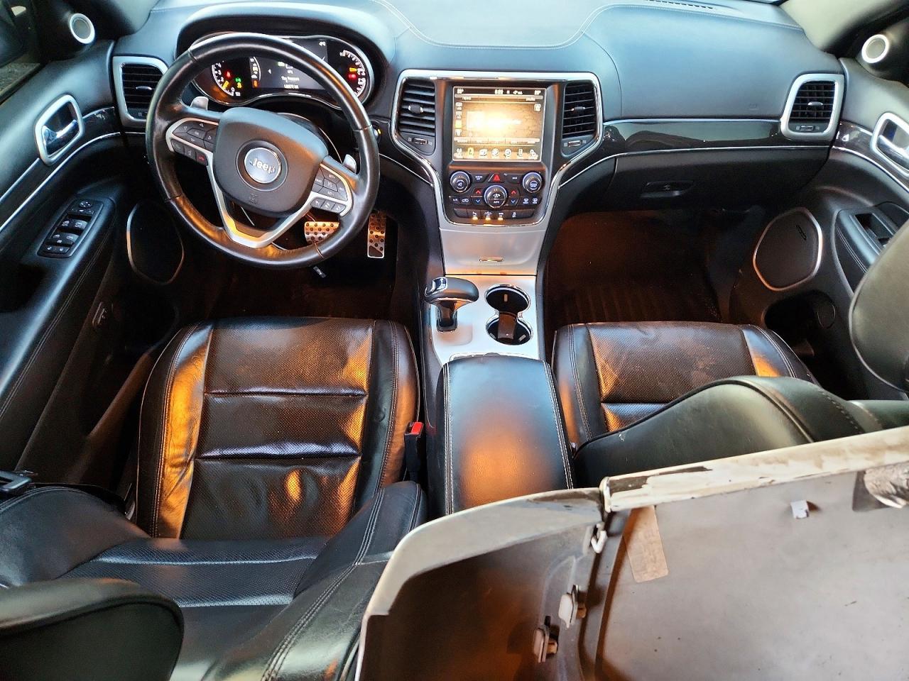 2015 Jeep Grand Cherokee Overland - zdjęcie 8