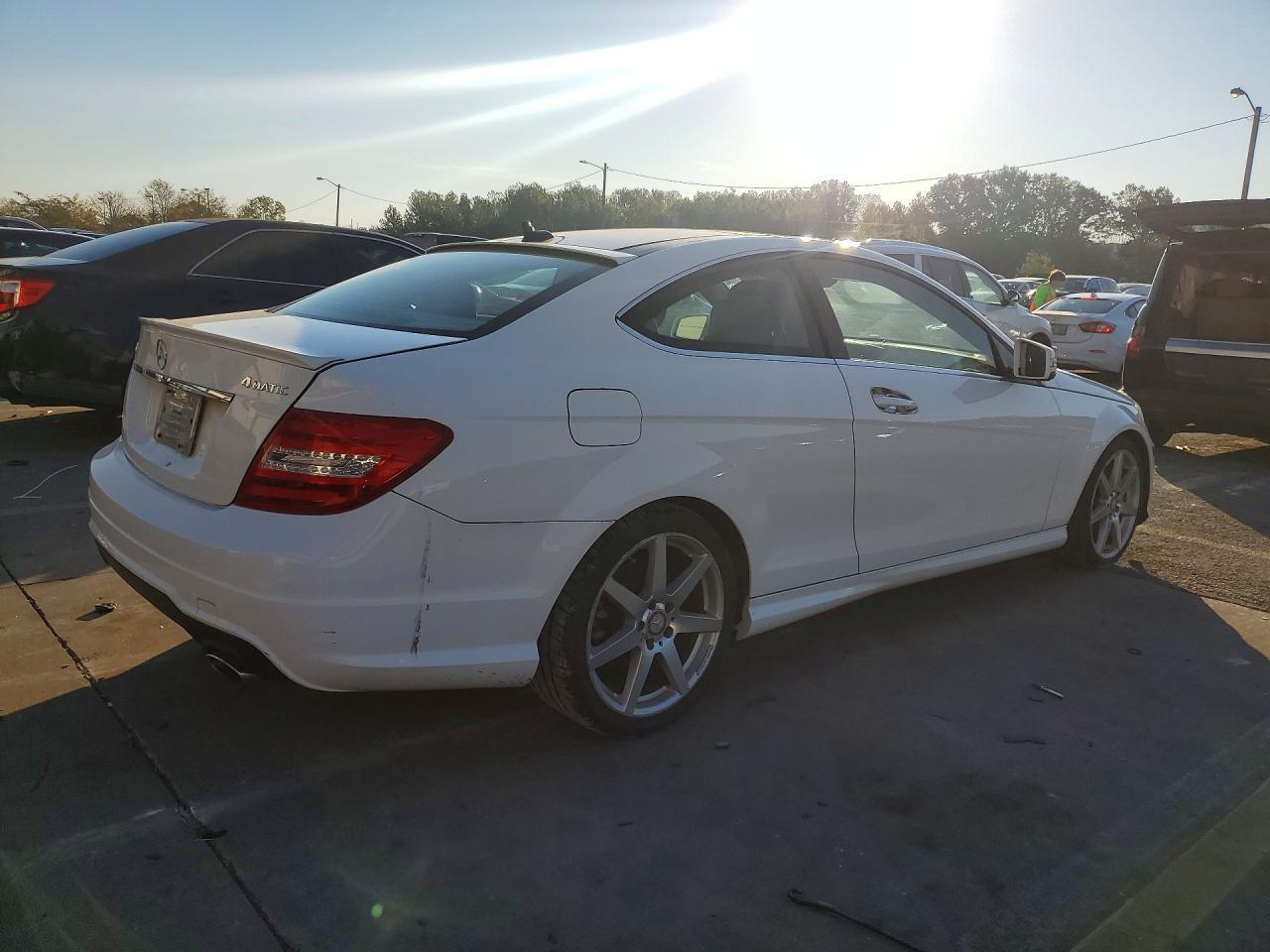 2015 Mercedes-Benz C 350 4Matic - zdjęcie 3