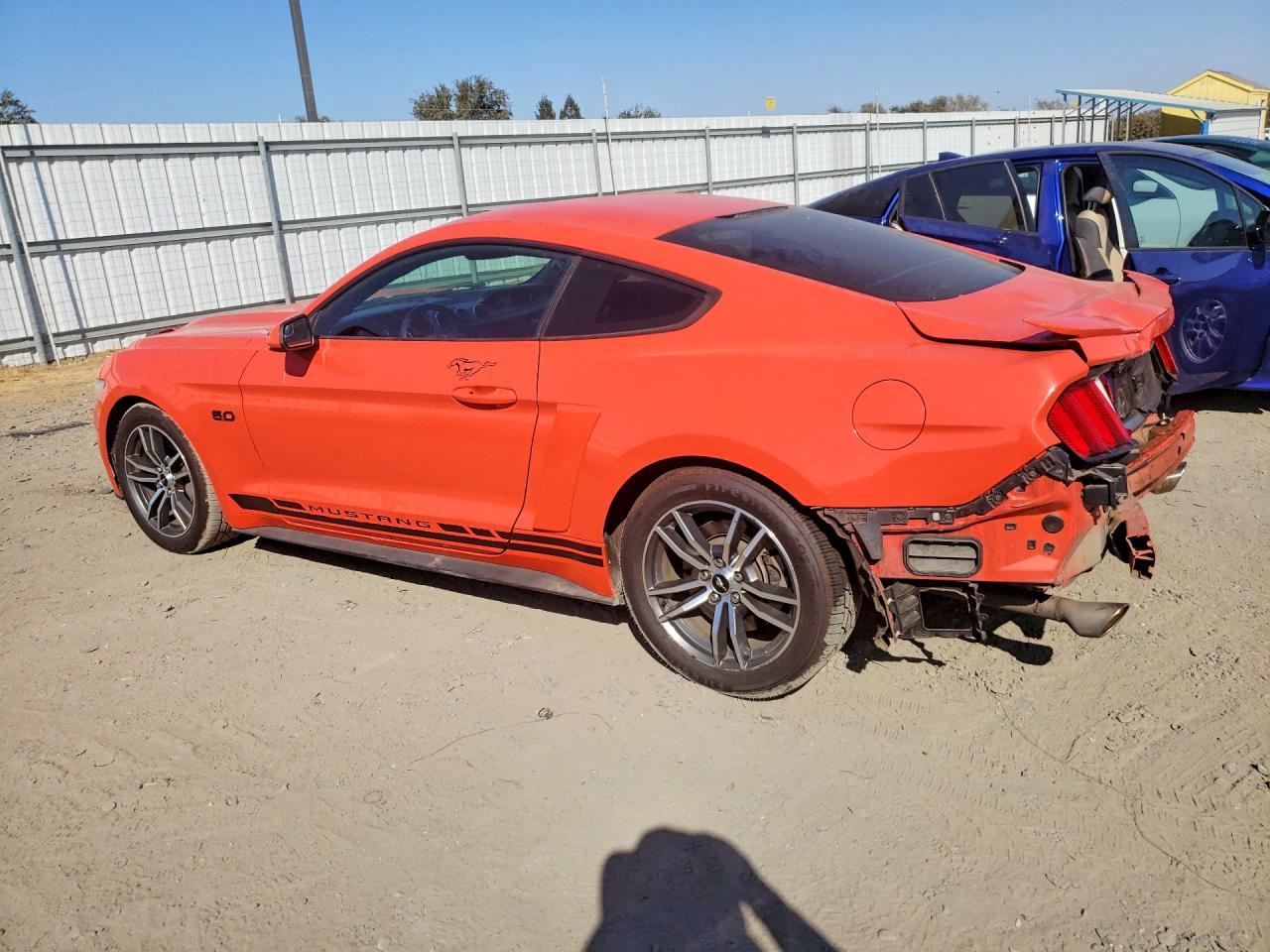 2016 Ford Mustang Gt - zdjęcie 2