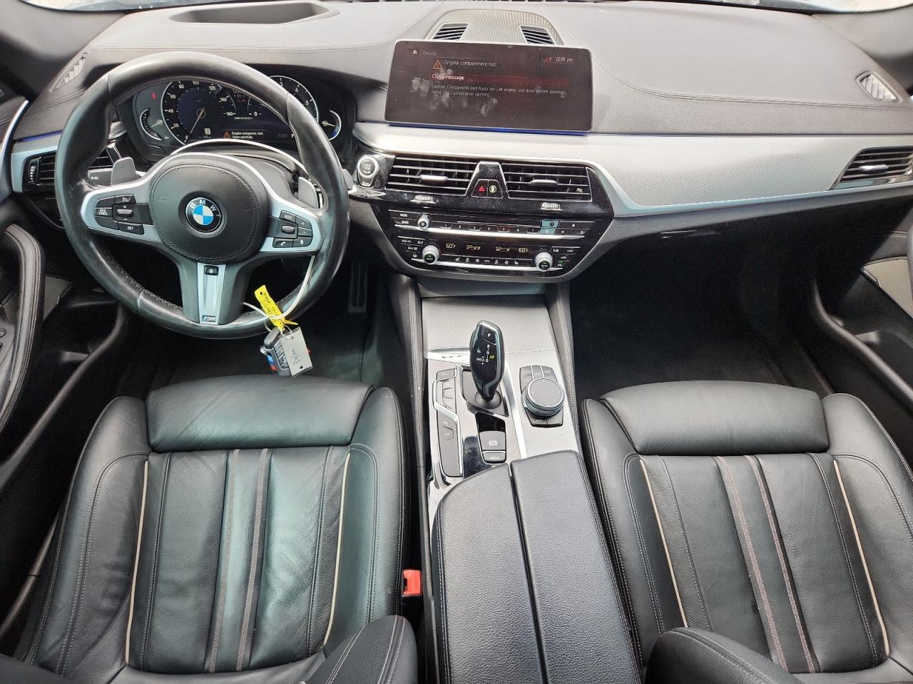2019 BMW Seria 5 M550i - zdjęcie 8