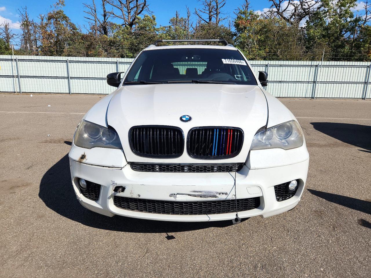 2013 BMW X5 xDrive50I - zdjęcie 5