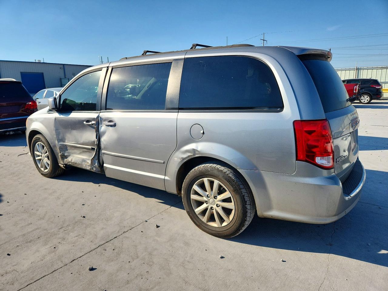 2016 Dodge Grand Caravan Sxt - zdjęcie 2