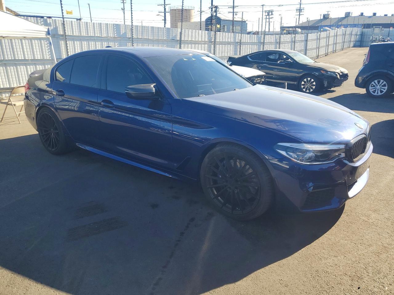 2018 BMW Seria 5 M550i - zdjęcie 4