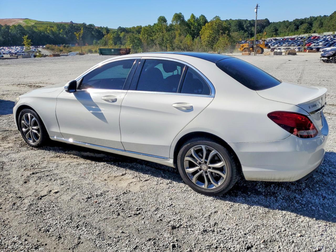 2016 Mercedes-Benz C 300 - zdjęcie 2