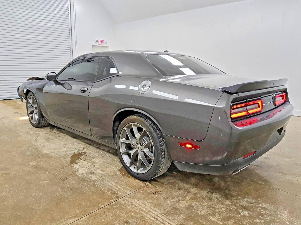 2023 Dodge Challenger Gt - zdjęcie 2