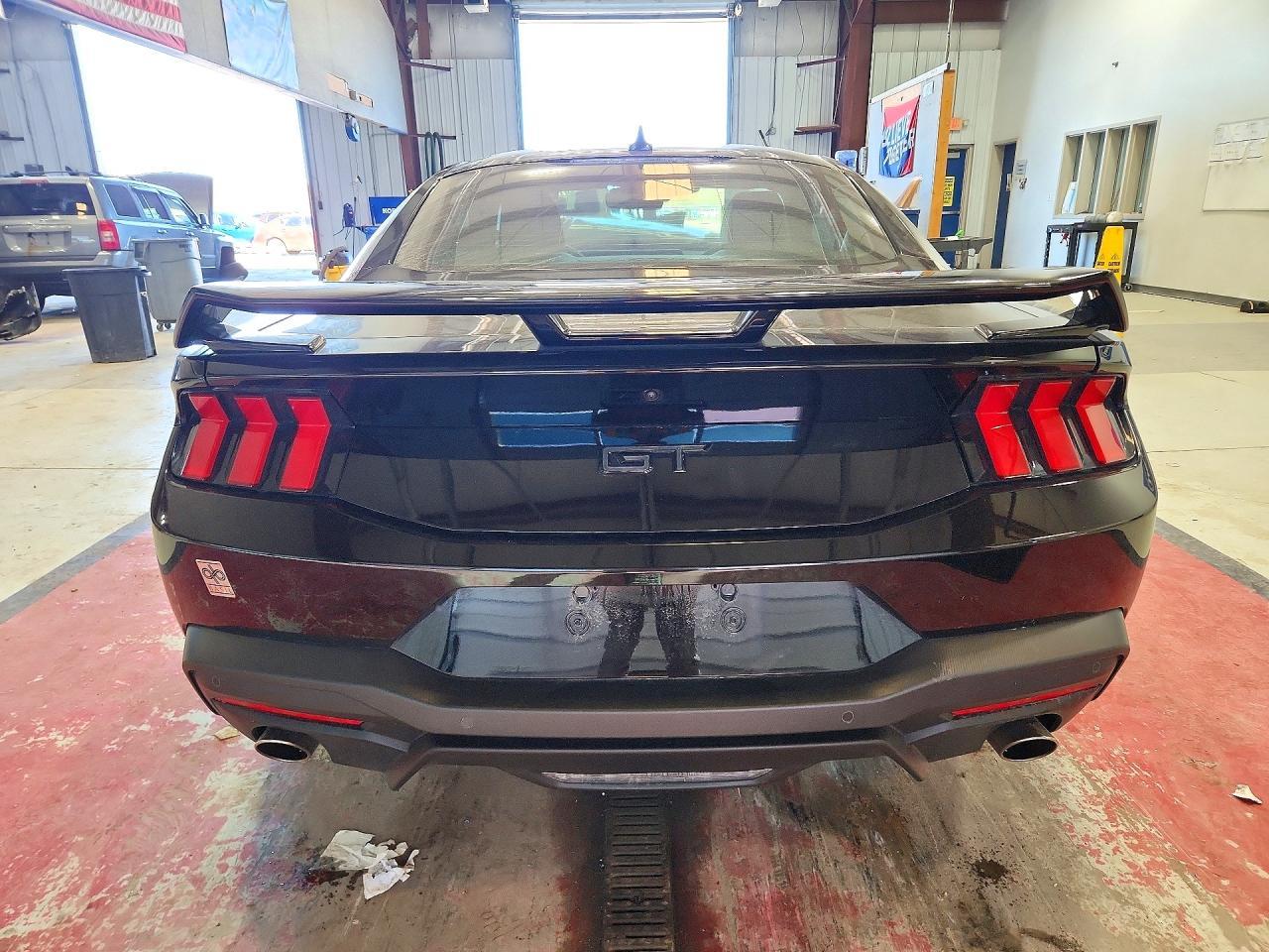 2024 Ford Mustang Gt - zdjęcie 6