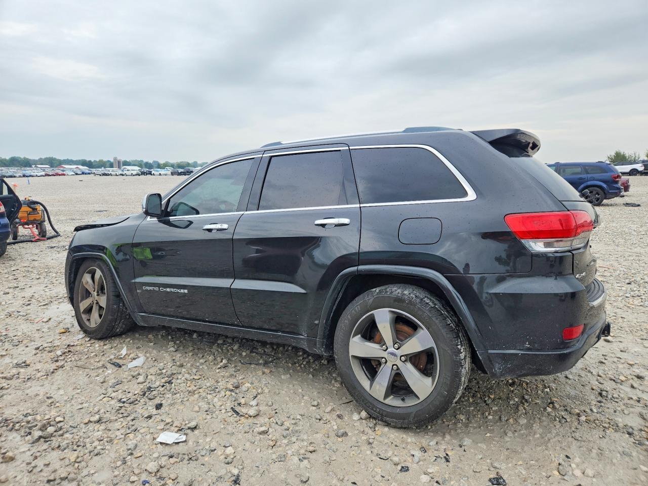 2016 Jeep Grand Cherokee Overland - zdjęcie 2