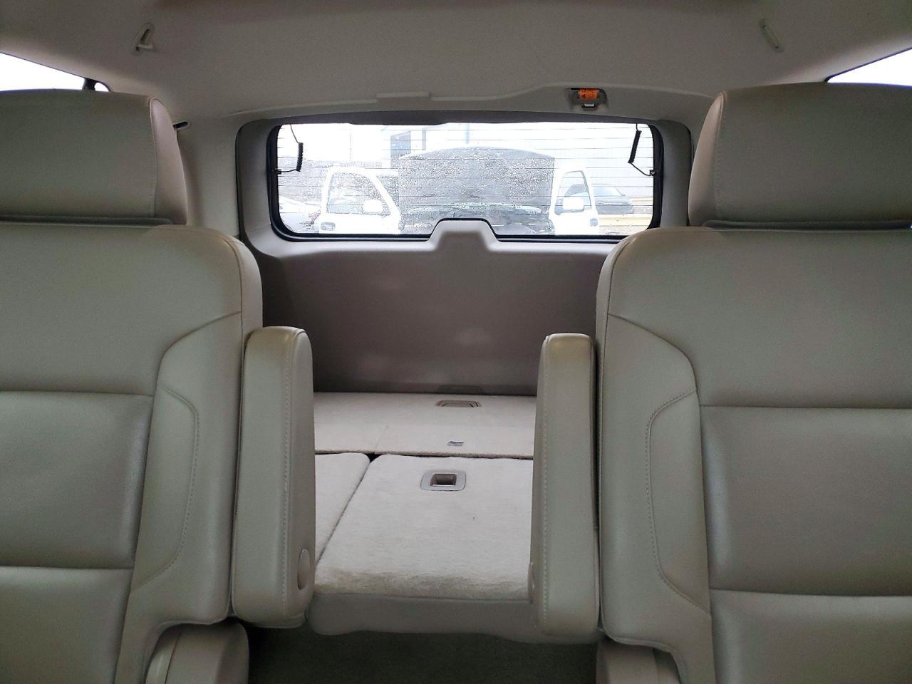 2015 Chevrolet Tahoe C1500 Lt - zdjęcie 10
